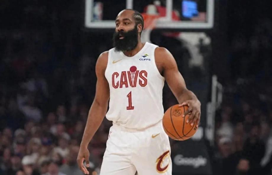 Góc Nhìn Haywin: Truyền thông Mỹ bình mười hậu vệ dẫn bóng đang thi đấu hay nhất NBA: Harden chó